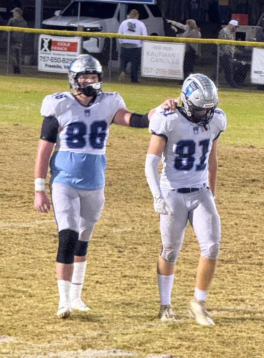 Never easy to lose a playoff game, especially for seniors.
Can’t wait to see you play in college Cichowicz (#81). 
#Itgoesfast
#2027
<a href="/CarterCichowicz/">Carter Cichowicz</a> 
<a href="/BSHfootball/">BSH Football</a>