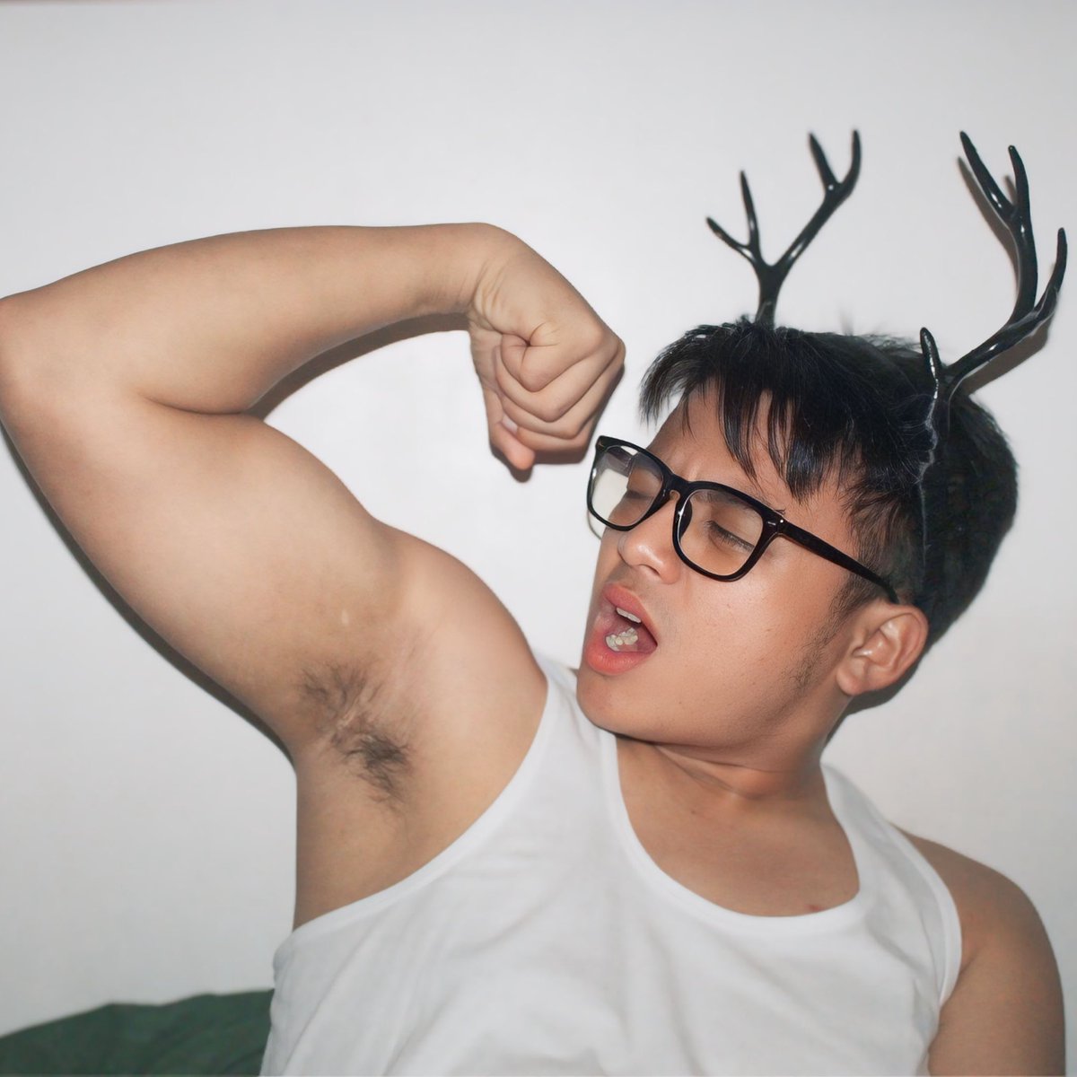 JM_Kuun's tweet photo. Bite Me #altercebu https://t.co/fbEkiZQY60