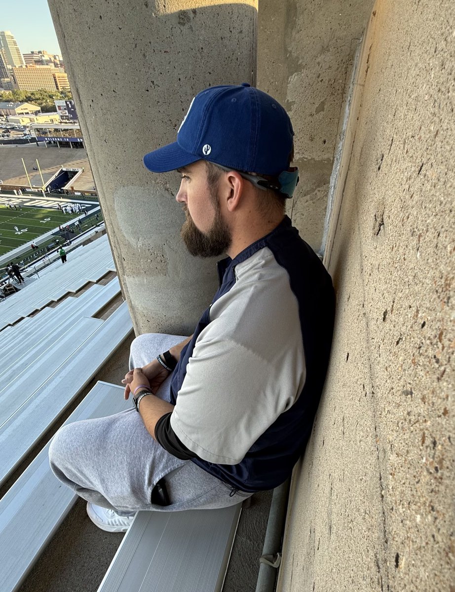 Went as my guy <a href="/cfbcampustour/">College Football Campus Tour</a> for Halloween.