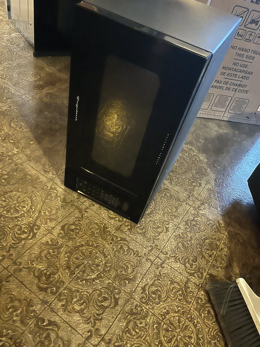 ForFitiSheWill's tweet image. #handyman #appliances #graffiti_taylor #westbank