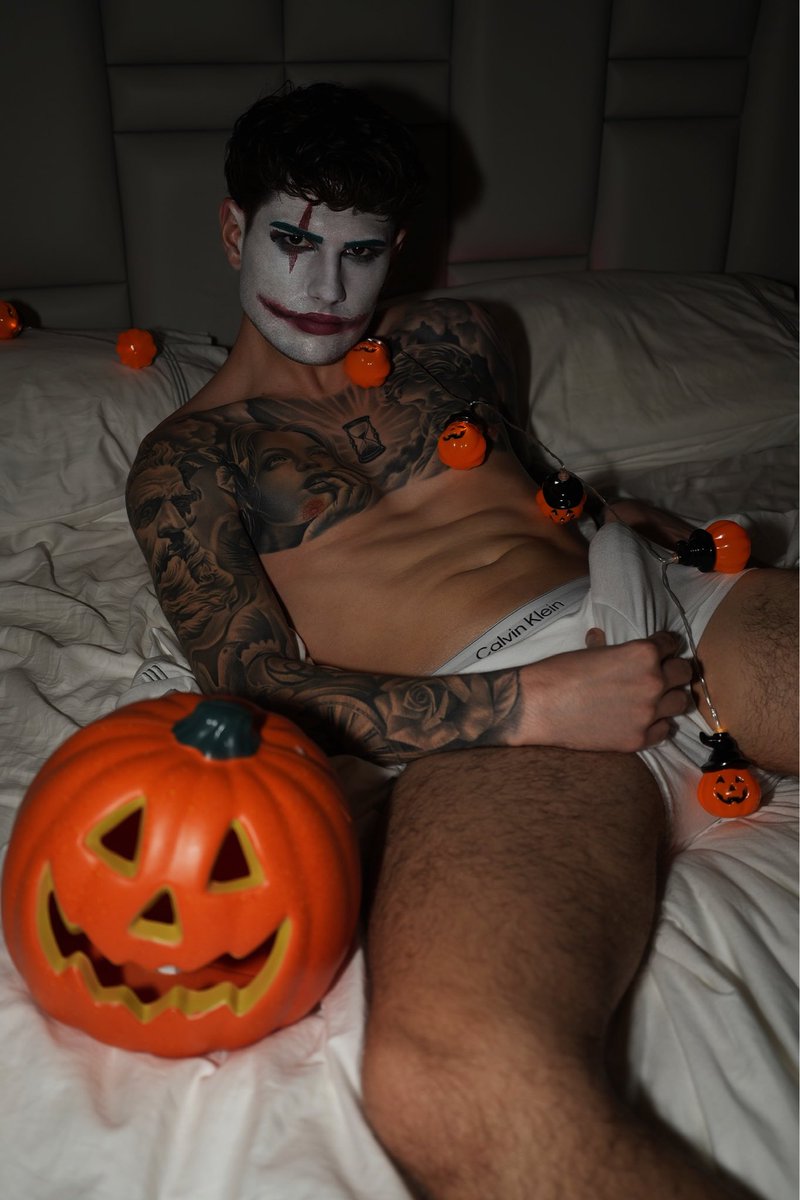 Olexonio tweet media