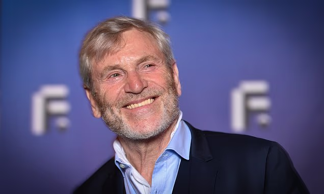 RIP Tchéky Karyo such a phenomenal actor and one of the most memorable actors i saw growing up in the 90s and early 00s. 

Whether he was the hero, the anti-hero, or the villain you couldn’t help but respect, Tchéky Karyo left a mark on every film he touched. A true legend of