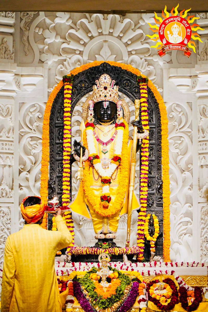 bjpdrmahendra's tweet image. श्री अयोध्या धाम में प्रभु श्री रामलला जी के दिव्य दर्शन।
प्रभु श्री राम जी की कृपा हम सभी भक्तों पर सदैव बनी रहे।
जय जय श्री राम 🚩🚩