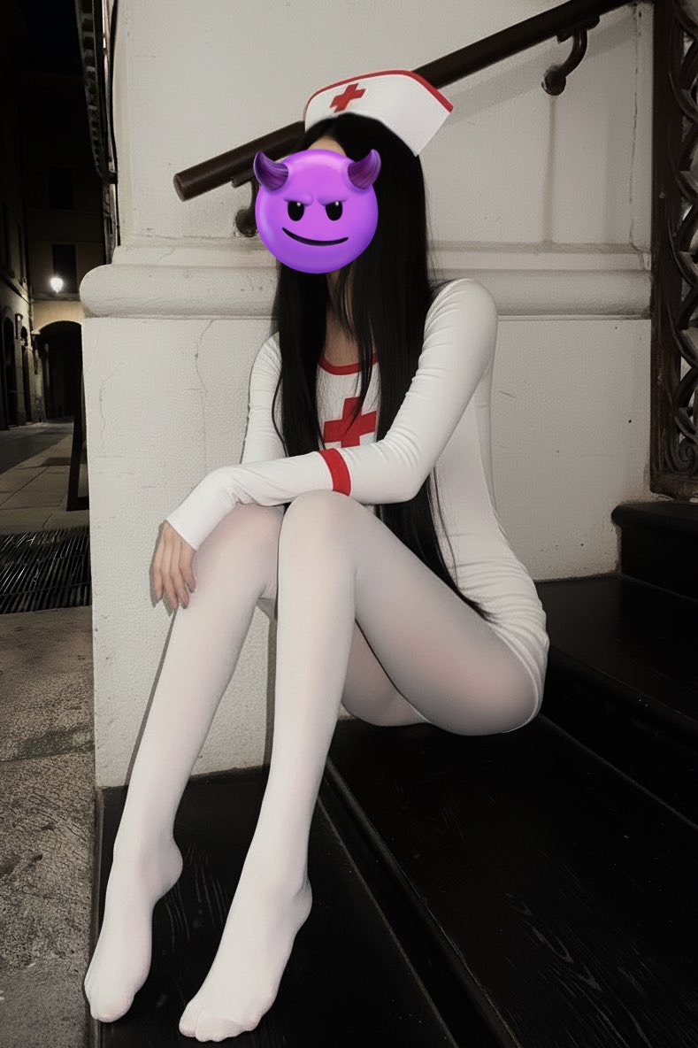 EchoEcho2005's tweet photo. 万圣节一天换了三身衣服
累累 https://t.co/MVV6njE04I