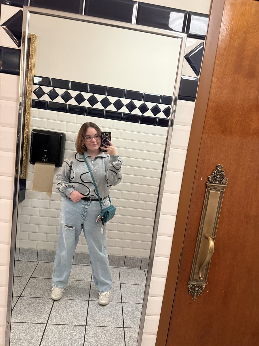 Balloons on my profile I wonder what that’s about