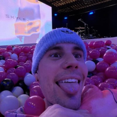 onlybiebby's tweet photo. #NewProfilePic https://t.co/6emA3i9Yo6