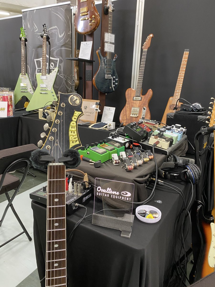 ギター Lee Custom Amplifier このサイズに真空管！】Lee Custom Amplifier 12AU7Buffer