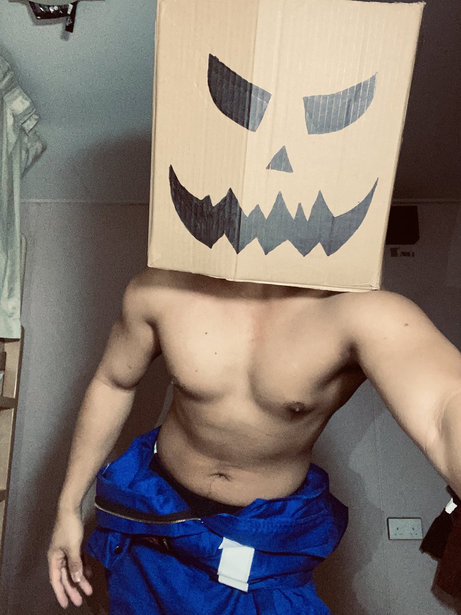 CalanzaJp's tweet photo. Run🎃 https://t.co/6oU0dUeUE7