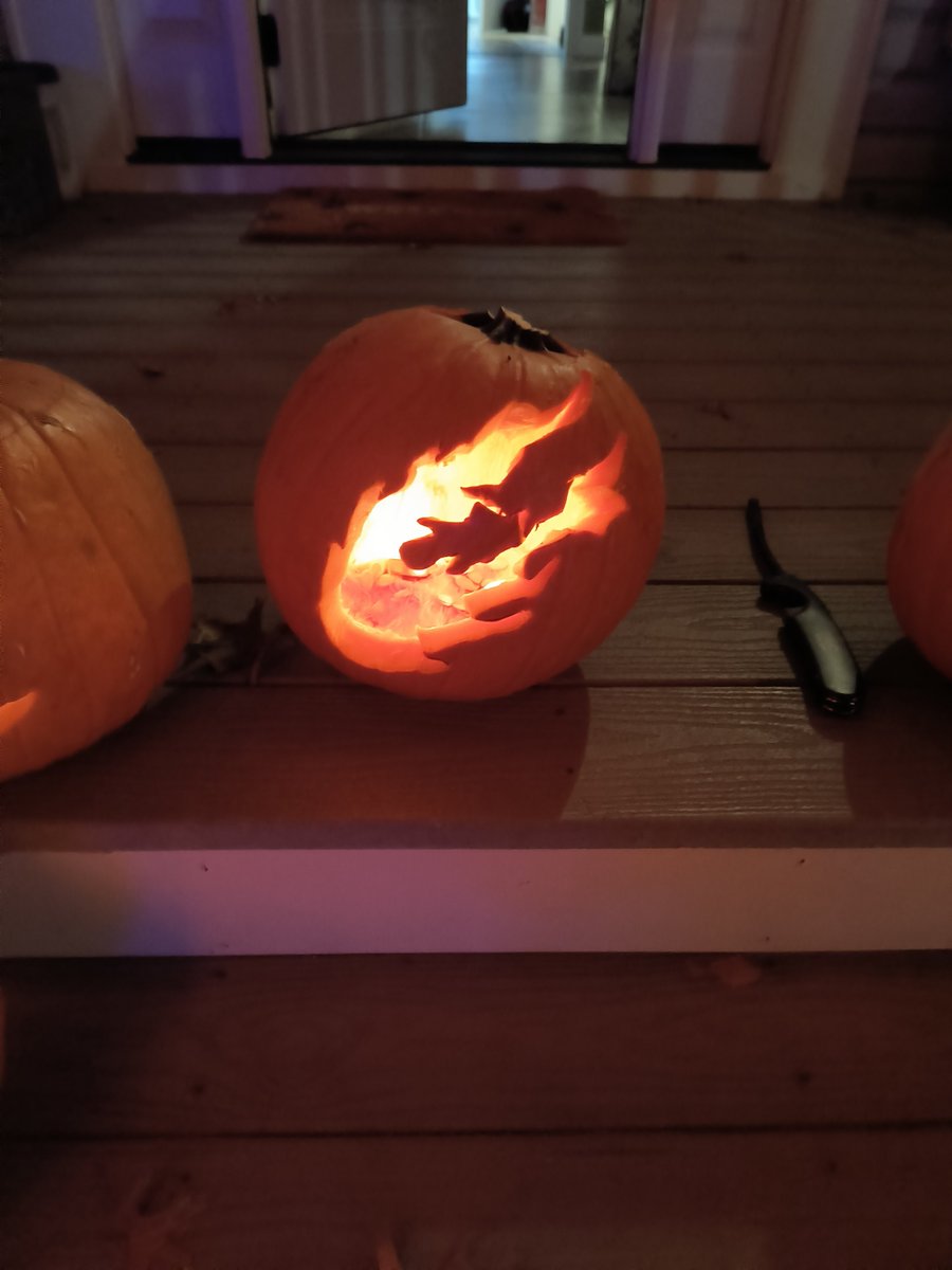 I wish all of you a happy Geheimnisnacht!!!