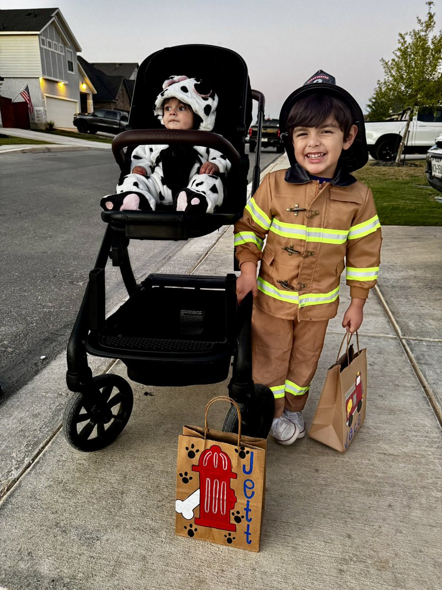 Happy Halloween🎃 🚒