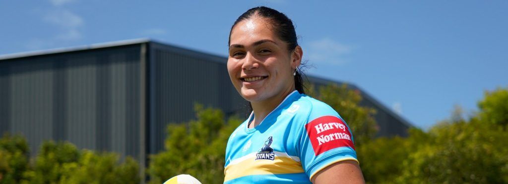 New Post: Ivana Lolesio signs on at the Gold Coast Titans for two more seasons nrlnews.com/2025/11/01/iva…