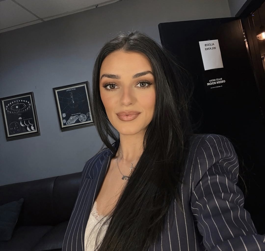 GeneralMCNews's tweet image. BREAKING: Kash Patel’s girlfriend, Alexis Wilkins, warns that additional sleeper cells are preparing to launch attacks across the United States.