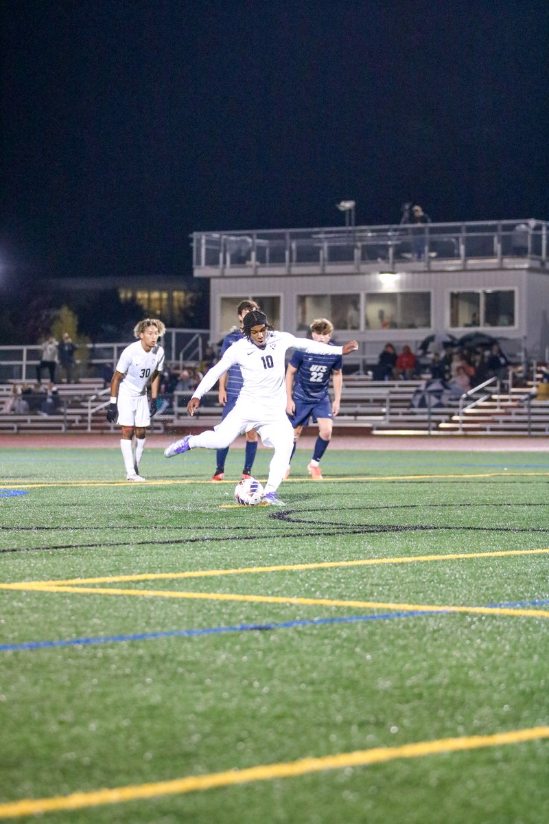 Lewis Men's Soccer tweet media
