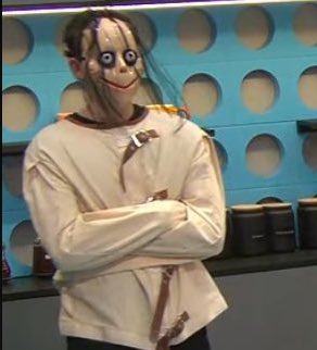 “Porque estoy atado no me ves”