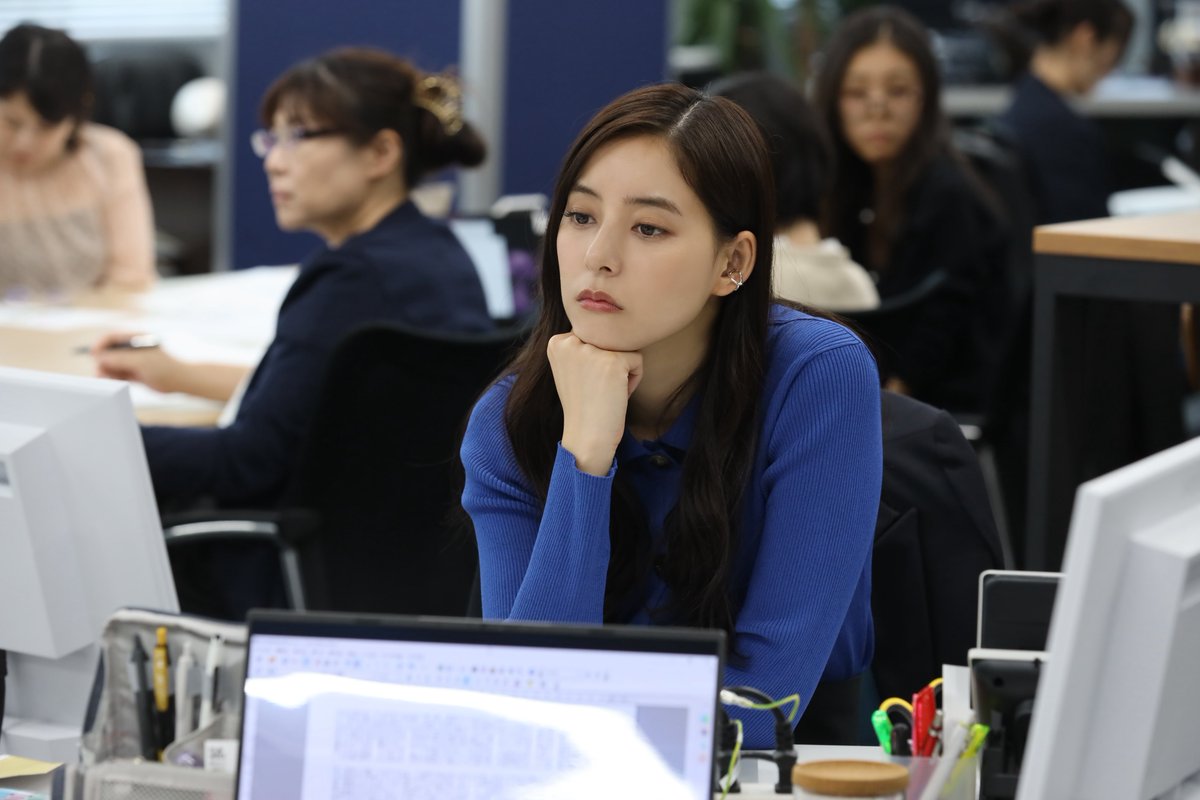 ／
#良いこと悪いこと 第4話
今夜9時放送‼️
＼

今夜、誰かが死ぬー。

高木(#間宮祥太朗)は
5人目の標的・羽立(#森優作)を
守ろうとするが拒絶され…
心を閉ざした"ちょんまげ"に一体何が！？

ネタバレを踏まないようにご注意ください…
リアタイ必須回です！
bit.ly/tver_x_organic…

#イイワル