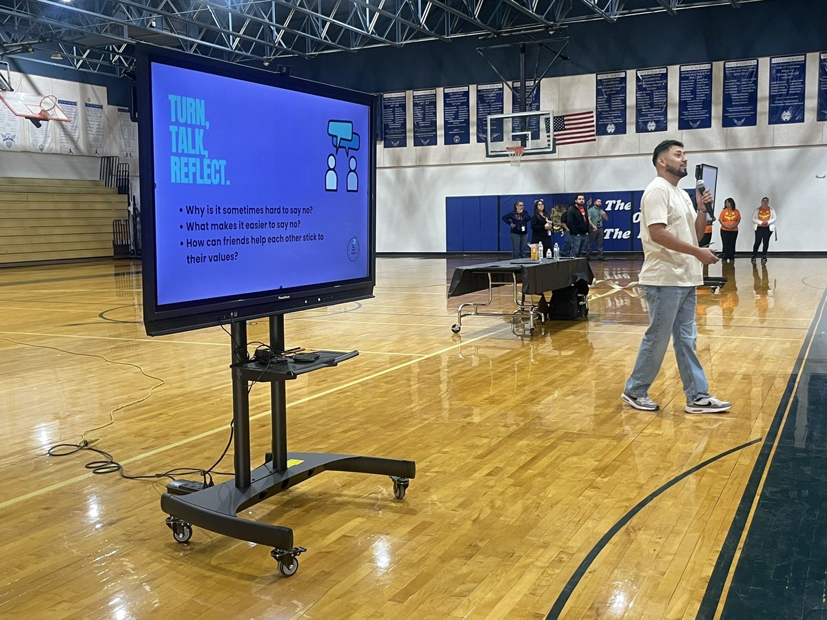 Clint Junior High tweet media