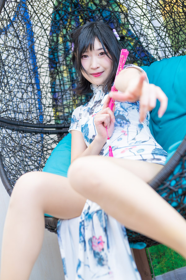 古谷さん専用 ZX350LCK-7にカウンターウェイト、アーム、バケットを取り付けしていき