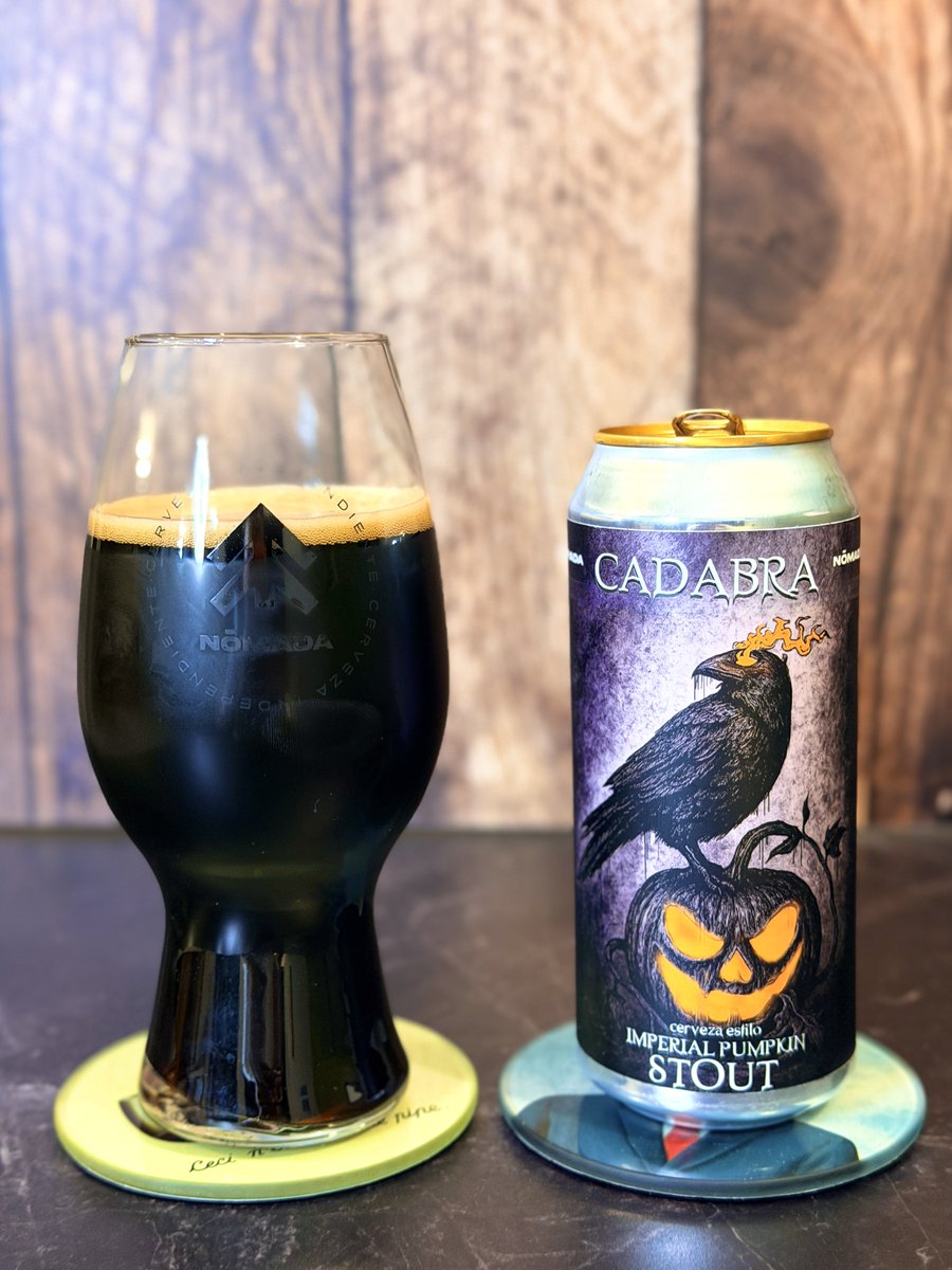 Cadabra
Pumpkin Imperial Stout 9.5% de ABV
Elaborada por Cervecería Nomada en CDMX
4.25/5 en mi Untappd
#Halloween  #craftbeer