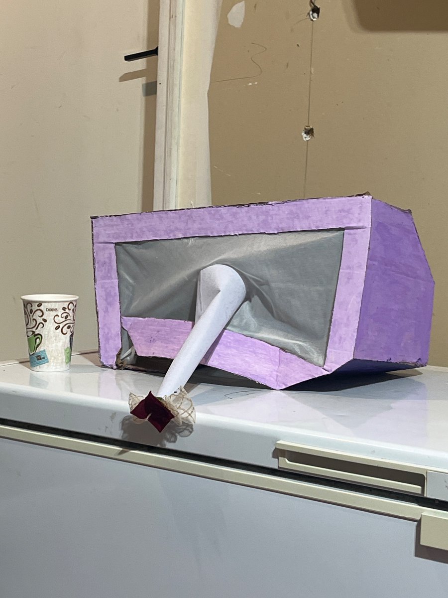 Mangodexter's tweet image. THE CONDITION MY HEAD WAS IN DUDE IT WAS RAINING 😭