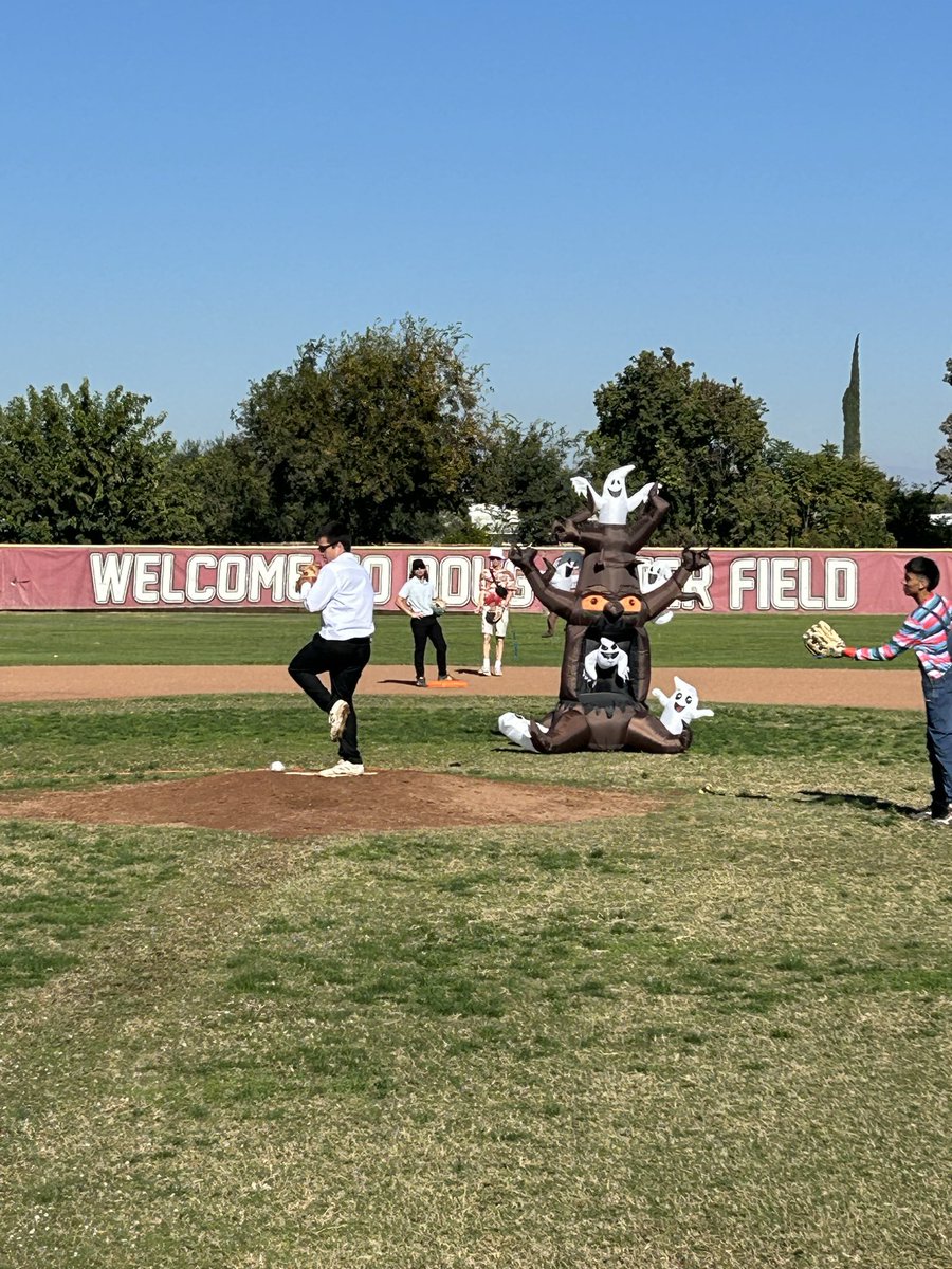 Gregory Euker tweet media