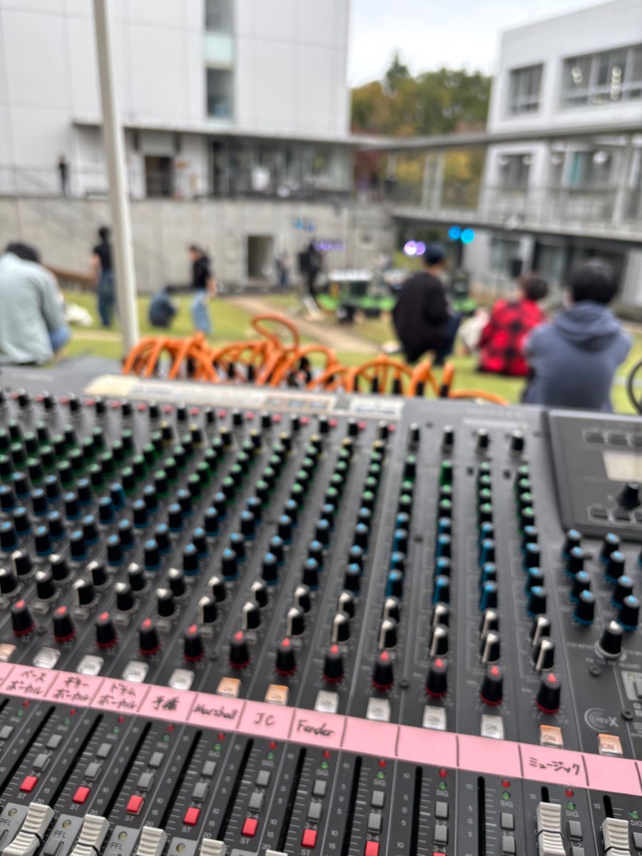 tdu_folk's tweet photo. 開演しましたー‼️ https://t.co/B9z14Y1deN