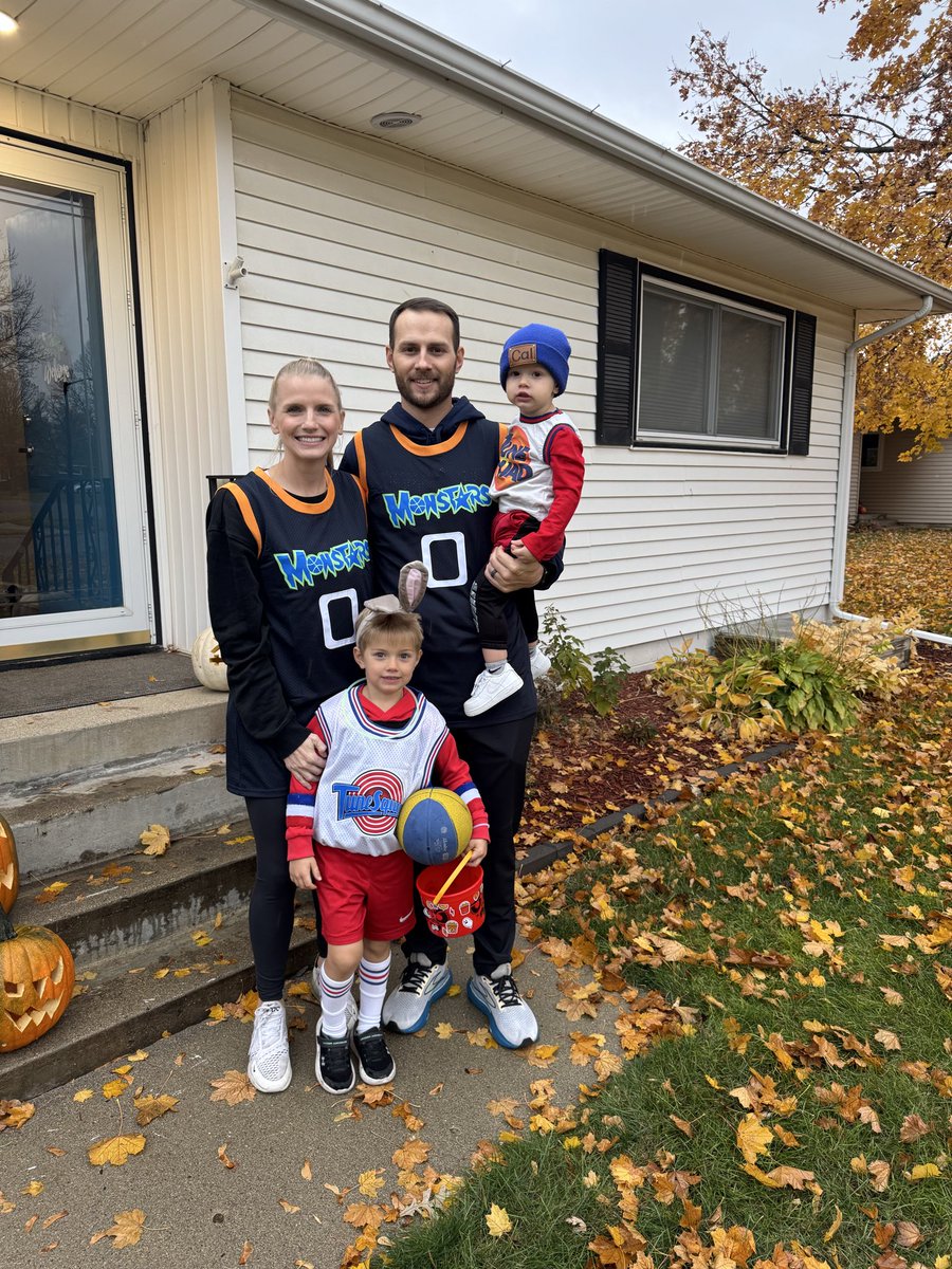 Who you got?!

#HappyHalloween