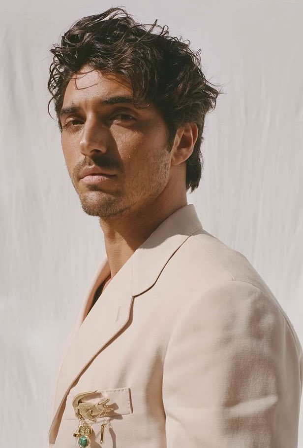 악마vs천사st로 둘이 토미 두고 싸웠으면 좋겠다