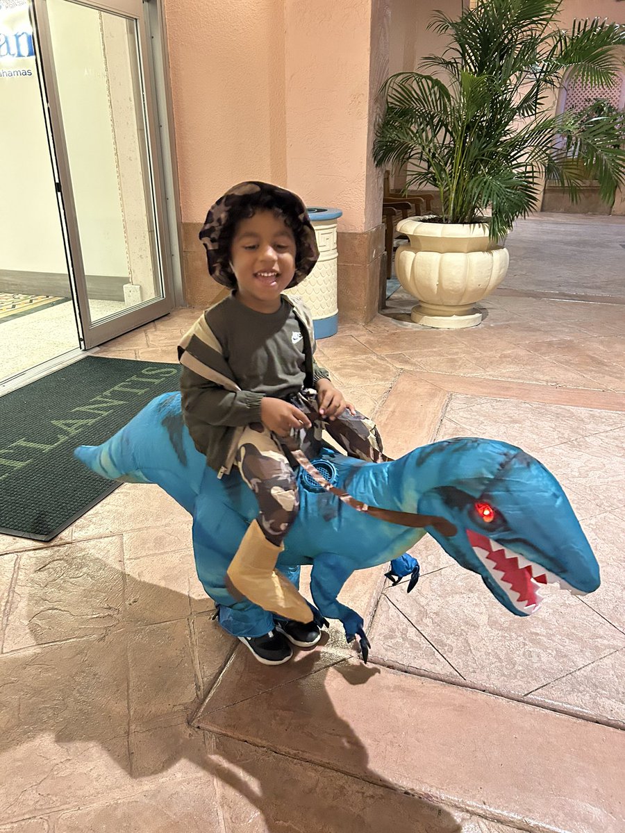 LilPrettyIndian's tweet photo. Happy Halloween 🎃 from Pooh bear, Miles Morales and Jurassic Park Ranger https://t.co/LHXA5PApw3
