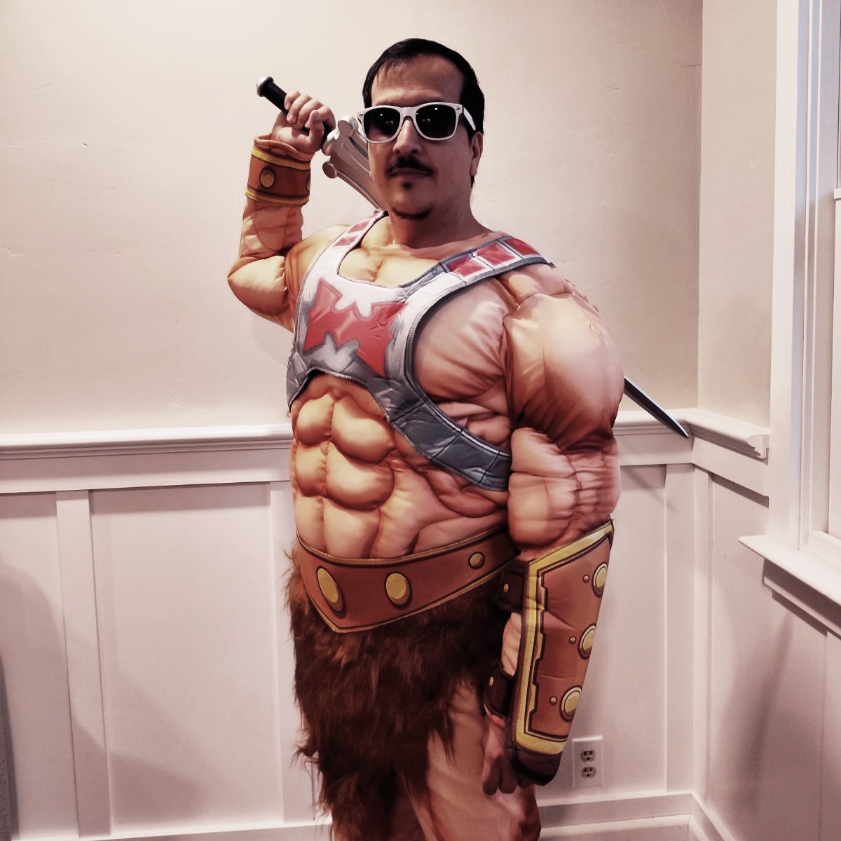 Have an awesome #Halloween ! 🤣 <a href="/MastersOfficial/">Masters of the Universe</a> #furryshorts #furryshort #loincloth #loincloths #buffed #buffedup #motu #mastersoftheuniverse #he-man #powersword #heman #grayskull #powerofgrayskull