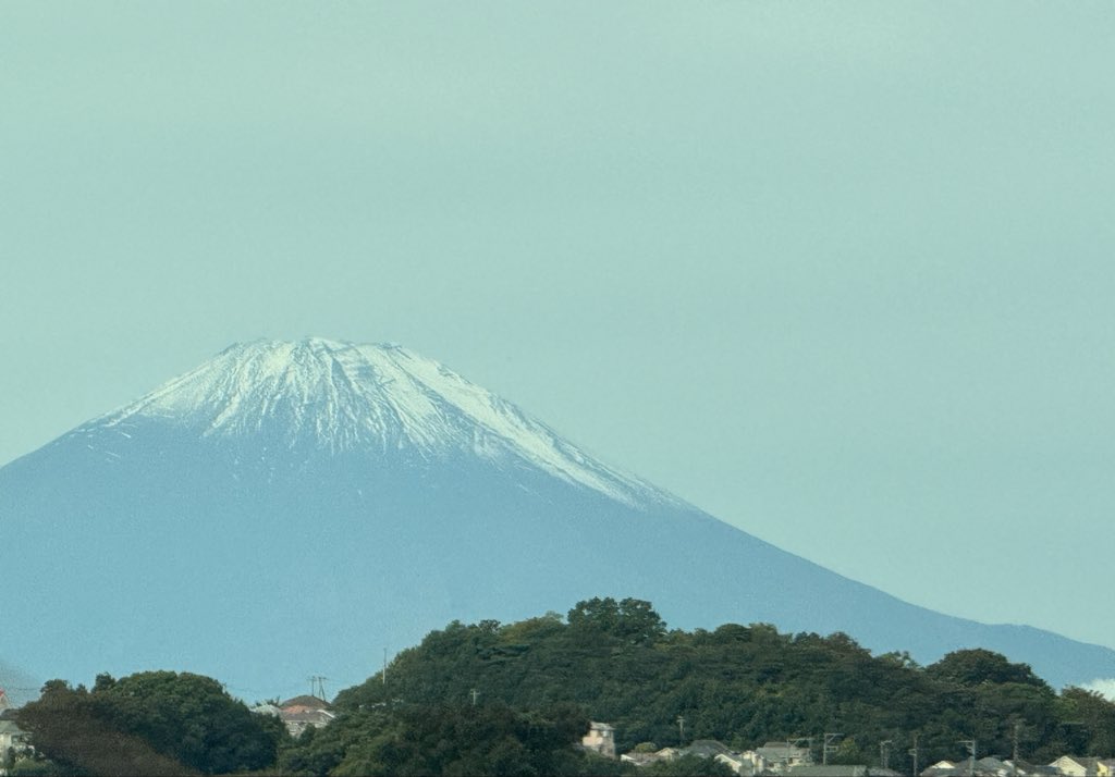 第13回全国「道の駅」シンポジウムで兵庫県丹波市「兵庫県立丹波の森公苑」に向かっております。

朝5時45分出発

今日も良い一日になりますように
