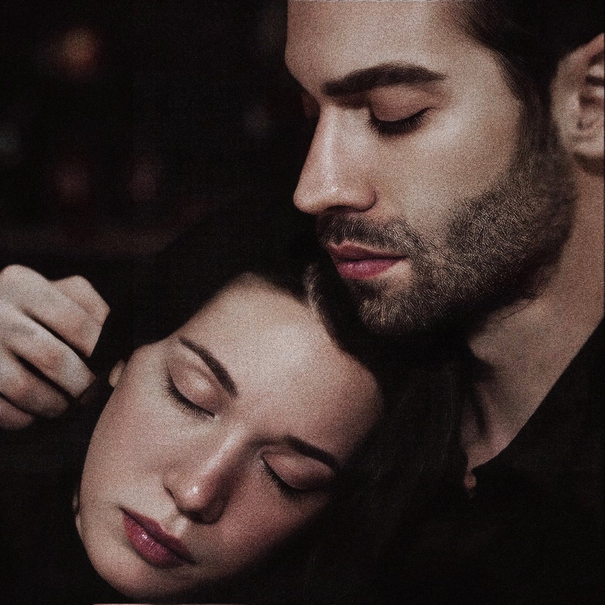 The hug 💕✨

#AzDev #sahipzsizler