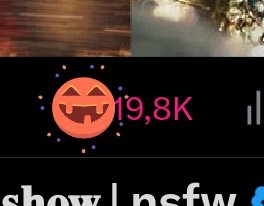 warnerbooksx's tweet image. eu curtindo todo tweet que tem a palavra &quot;halloween&quot; só pra ver a abóbora aparecer