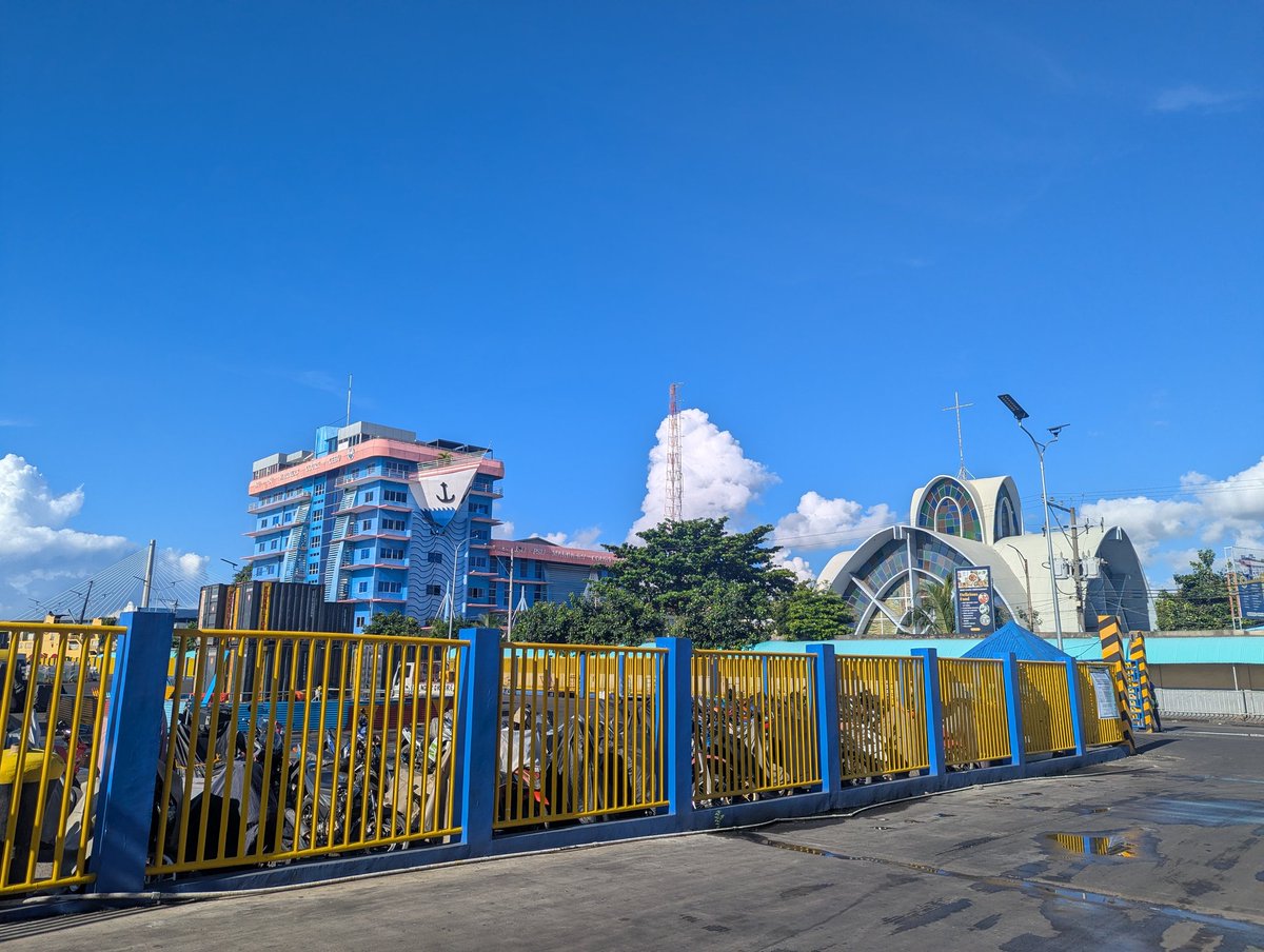 Umising's tweet image. これからボホールへ。
いい天気だ。