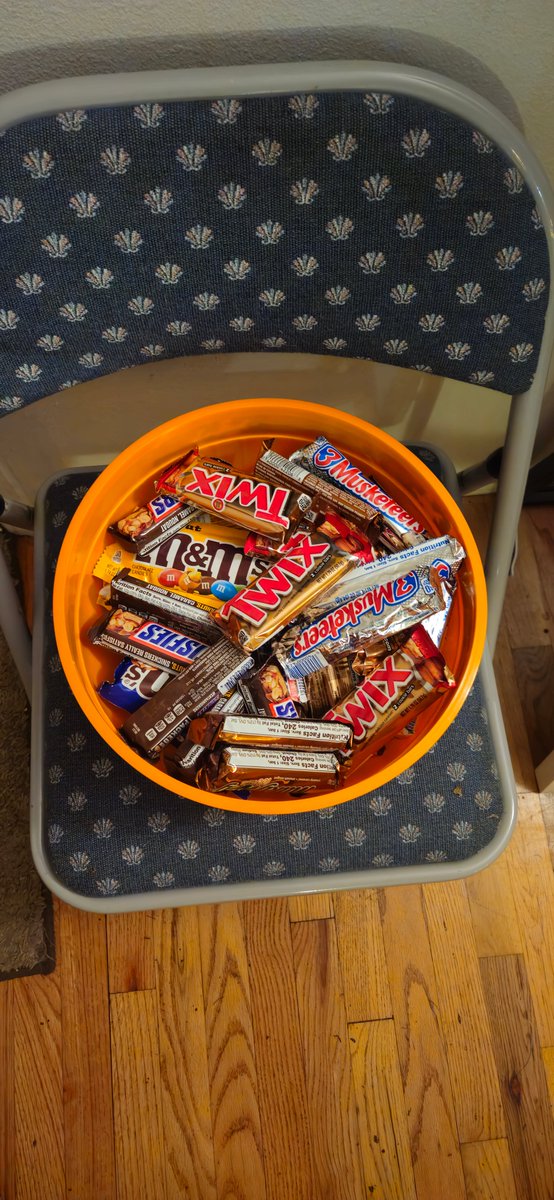 QuadooScript's tweet image. Happy Halloween!