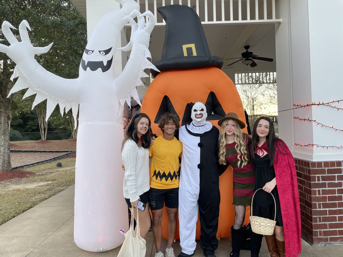 RuffBuff81's tweet image. Happy Halloween! #terrifier