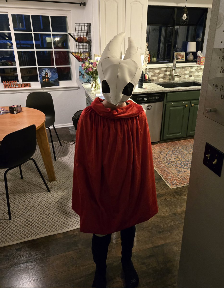 ChetTurner's tweet photo. @kbopp6 figured you might appreciate my son's costume. https://t.co/tXbCpbu0FX