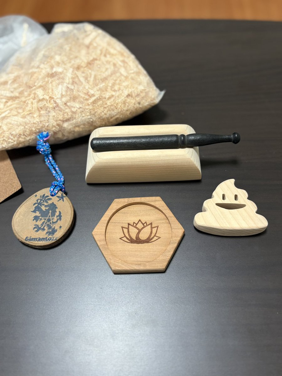 ヒノキチップチャーム☆*:.。. 4点セットの生地確認 NO.2 ヒノキ