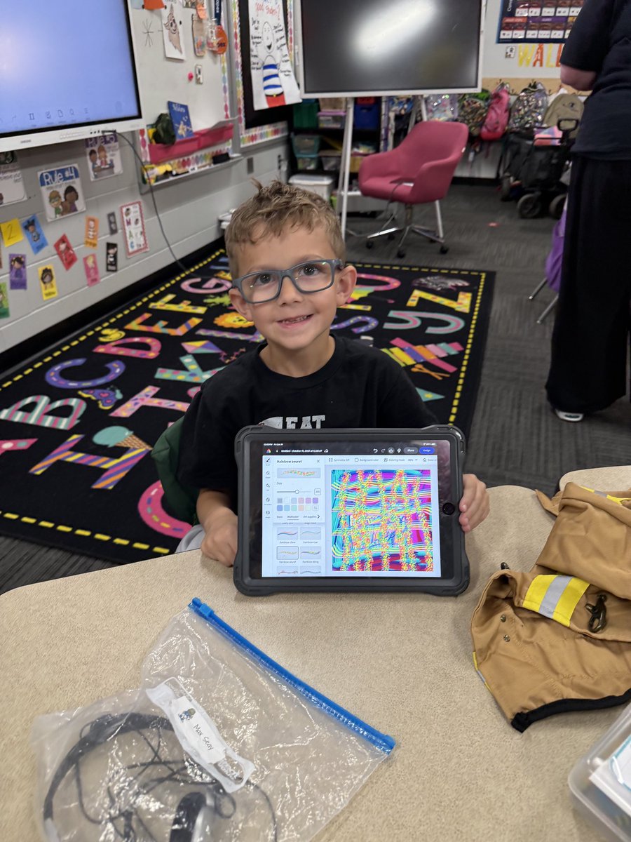 techamys's tweet image. Today’s forecast: giggles, imagination, and a whole lot of heart. 💛
Storytime with @Novel_Effect ➡️ creativity unleashed with @AdobeExpress ➡️ one very happy Innovative Learning Specialist. Thank you Mrs. Evans for being the first “Tech Together with Storer” class! More to come…