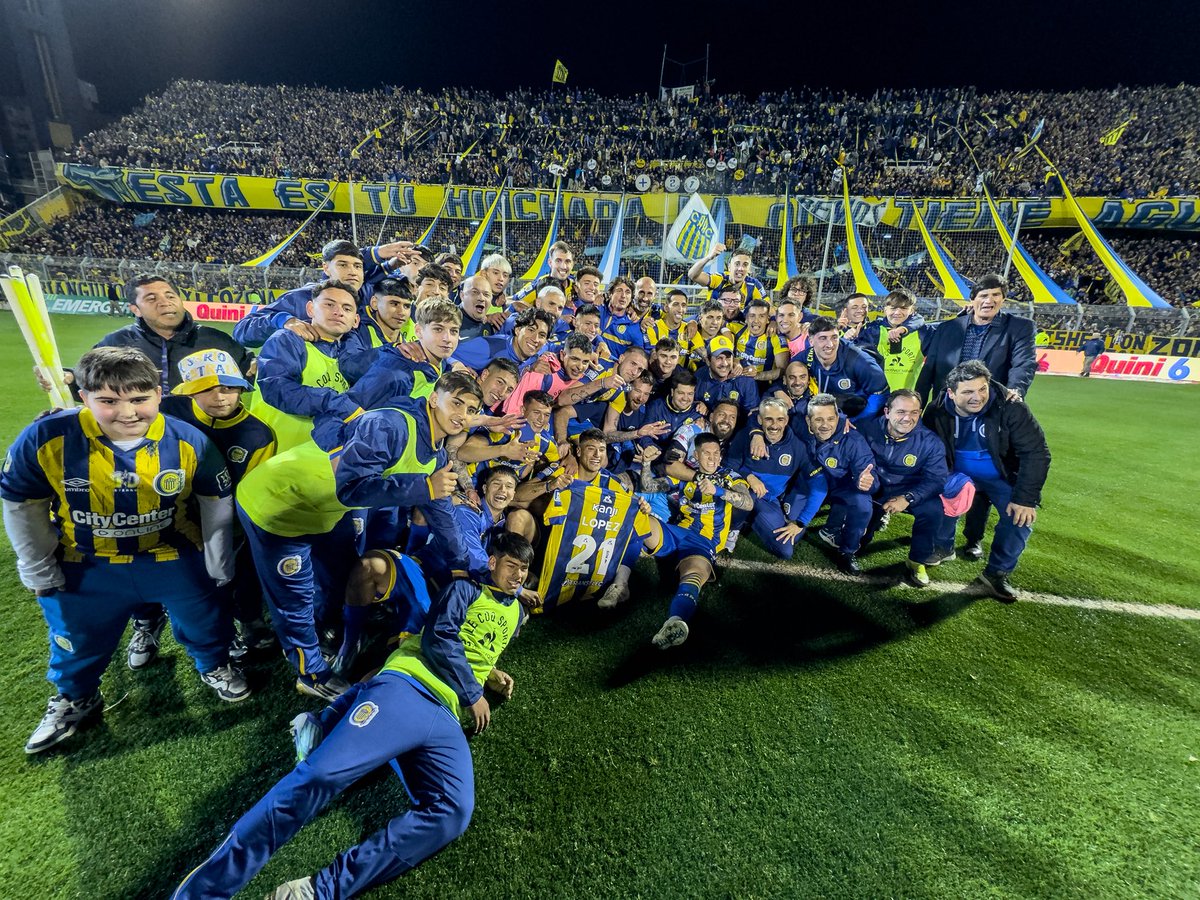 El mejor equipo del 2025 en el fútbol argentino.

Por escándalo.
