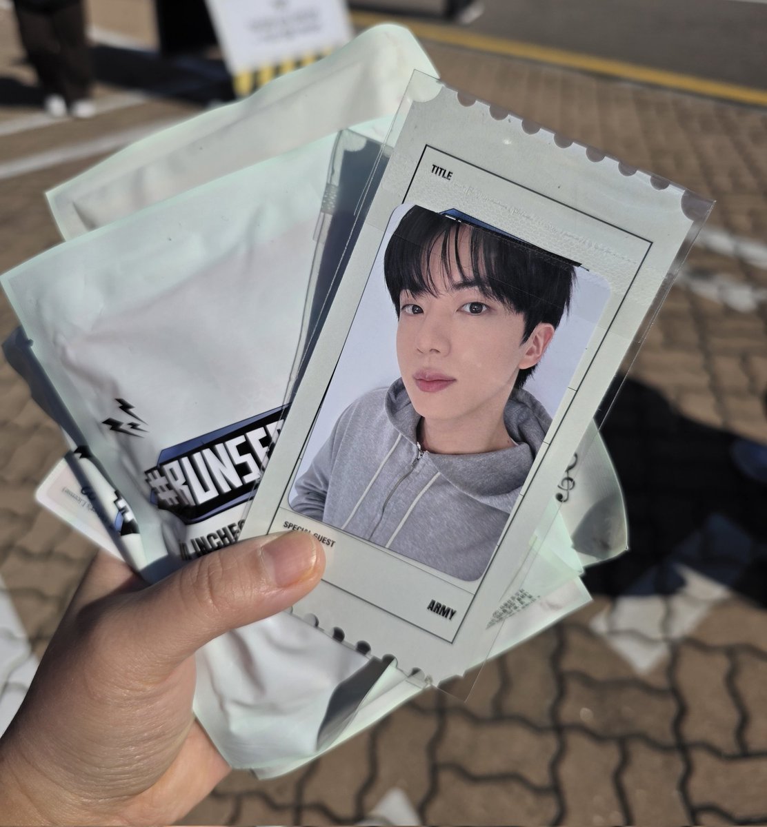 j )⁷ (@912daze) / Posts / X