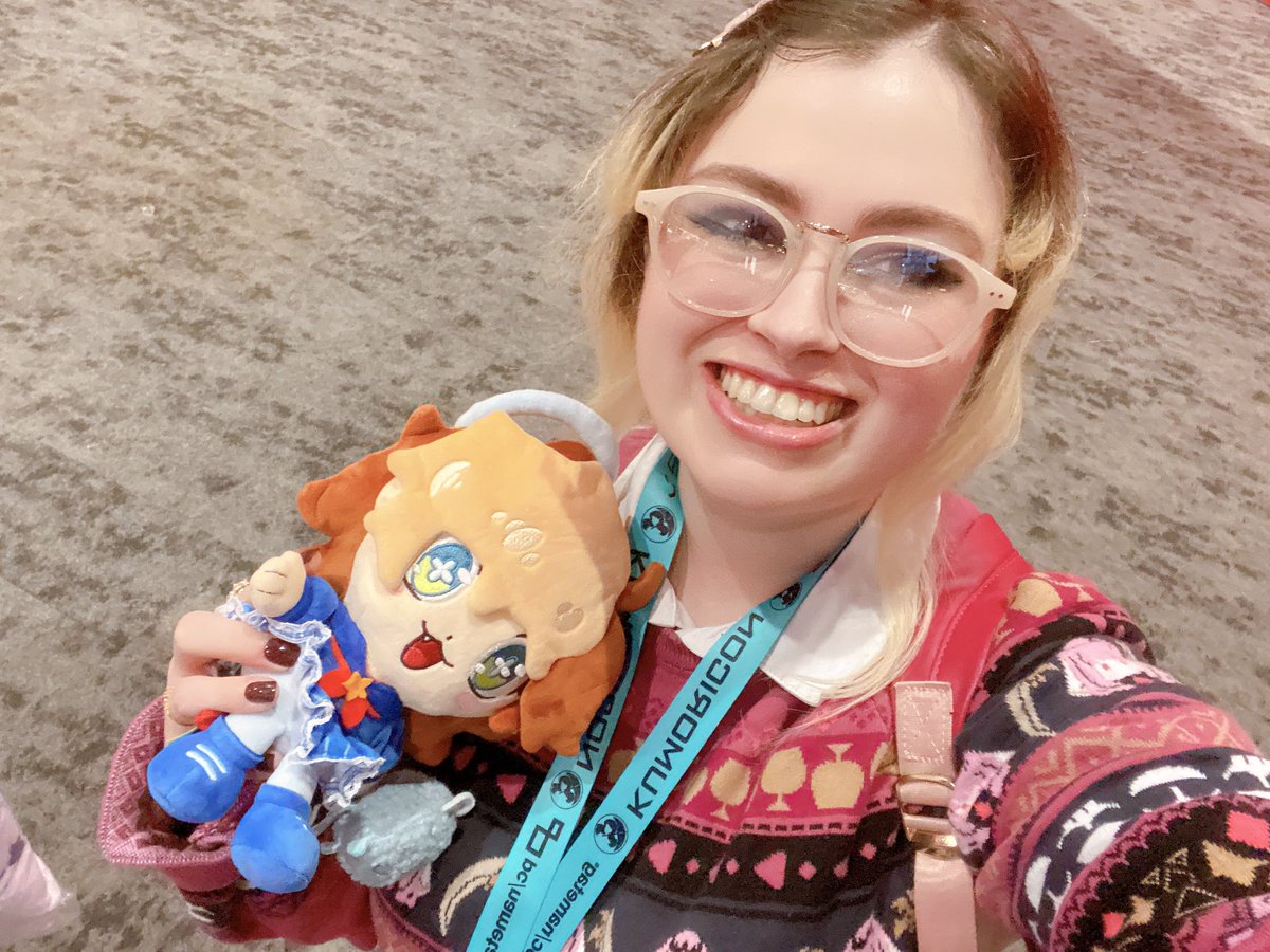 [immersion break]

I STOLE THE FIRST RAINY PLUSHIE!!!!! I’m turning her into a devil girl, sorry <a href="/RainyRentyn/">Rainy ✦ Magical Girl 🌧️✨</a> &gt;:3cccc