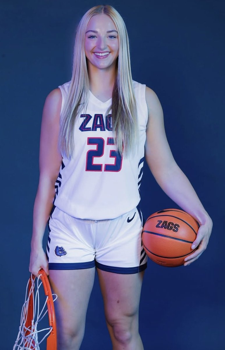 Horace’s Jaiden Haile and her Gonzaga Bulldogs will be playing NDSU at the SHAC Friday, November 7, at 7pm! Be there to support Jaiden and cheer loud!
Always A Hawk!