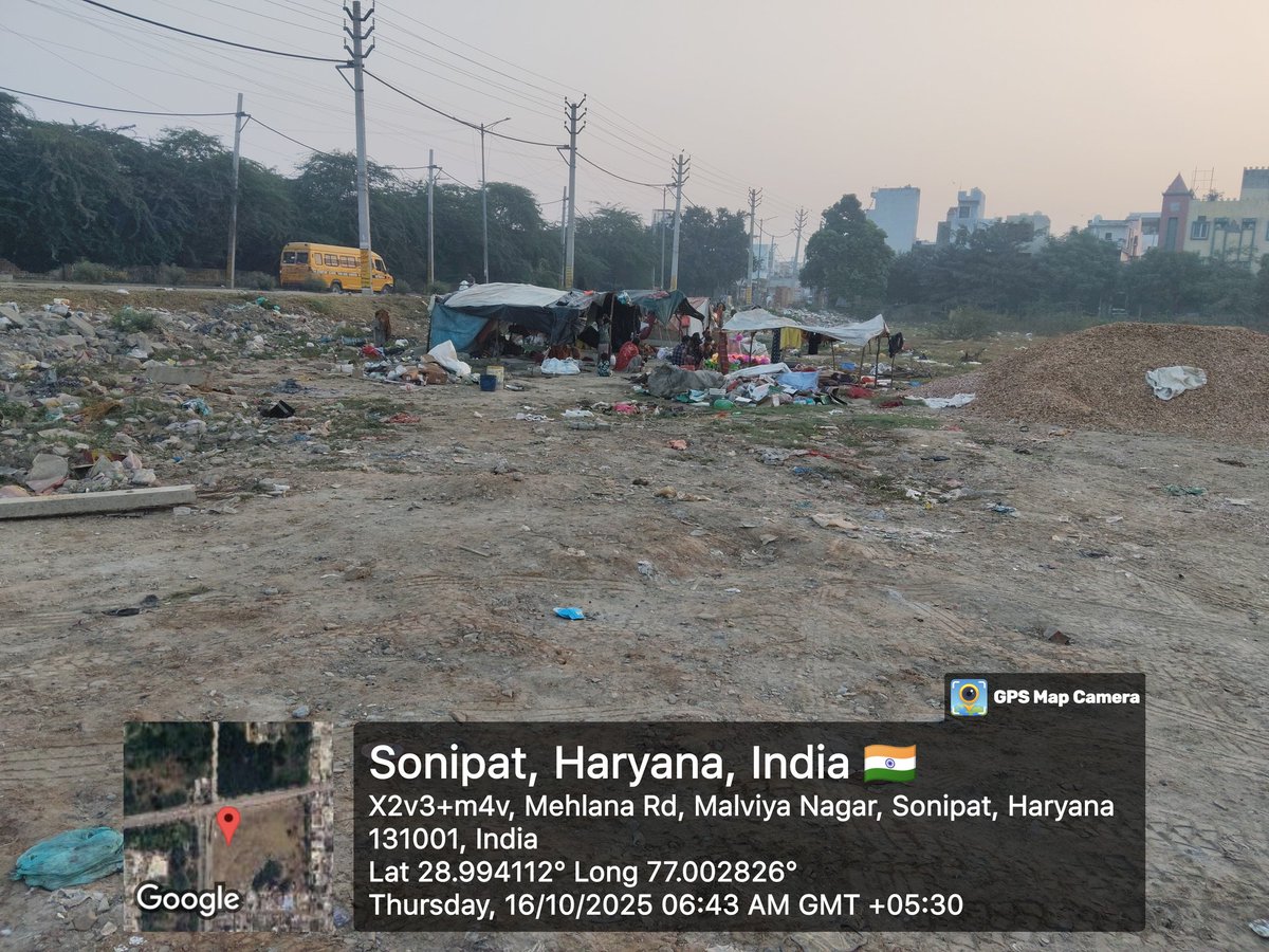 AkhandTrust's tweet image. @NayabSainiBJP @cmohry @dcsonipat सोनीपत महलाना रोड़ सेक्टर 23 के मेला मैदान पर घुसपेठियों द्वारा झुग्गी डालकर कब्जा करना शुरु हो चुका हे पहले भी इस पर कोर्ट केस चल रहा था अब HSVP के अधिकारियों की मिलीभगत से रोड किनारे नई झुग्गी डाली जा रही हैं प्रशासन मुकदर्शक हे