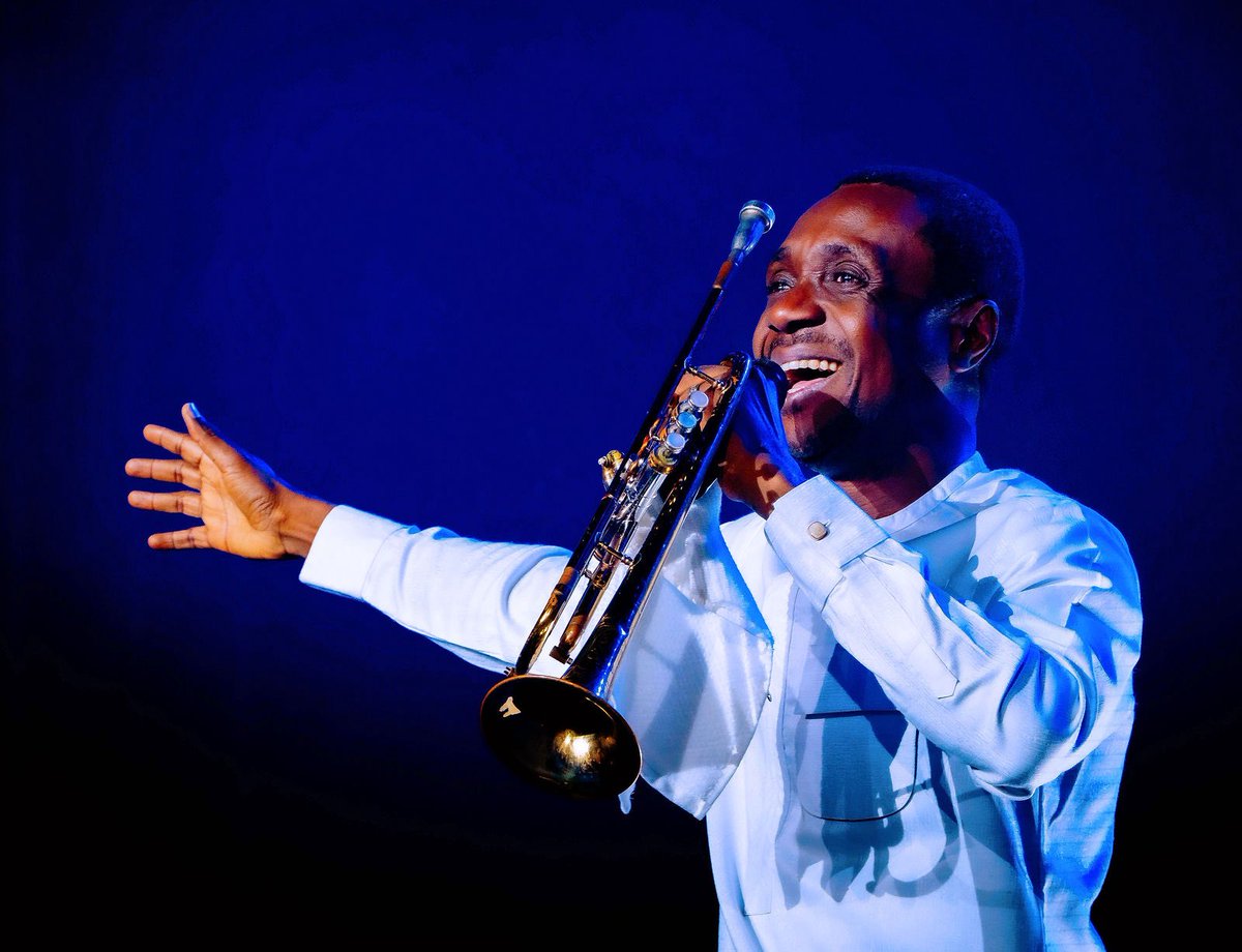 Pastor <a href="/nathanielblow/">Nathaniel Bassey</a> , thank you for these 25 days of the @hallelujahchallengelive .
Thank you for creating a space where we meet God with no pretense, no performance, just raw hunger and worship.

God is using one yes
to shift millions.

There are men who build stages.
And