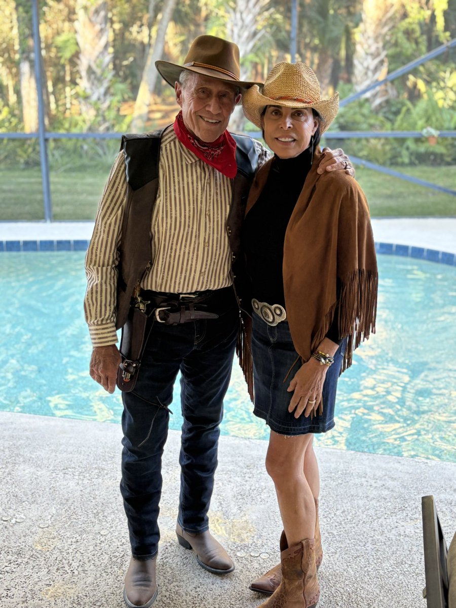 Tommy Hutton tweet media