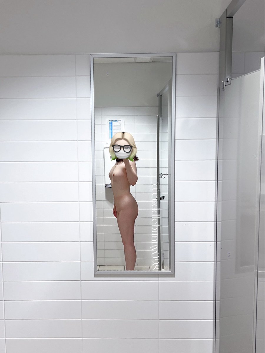 福利姬揽茝分享的黄推图片2 - 网红私拍内容