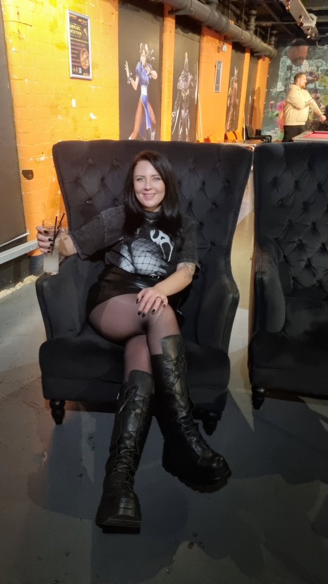 Had the best couple of nights at <a href="/Format_Group/">FORMAT Group</a> !!!
Thank you to those that made my birthday weekend special. I appreciate you more than you know
Huge thank you to <a href="/ThisIsHaden/">HADEN.</a> and <a href="/djinnbanter/">DJINN</a> for playing the tunes leading into my bday, I danced my ass off. Paying for it now🤣x