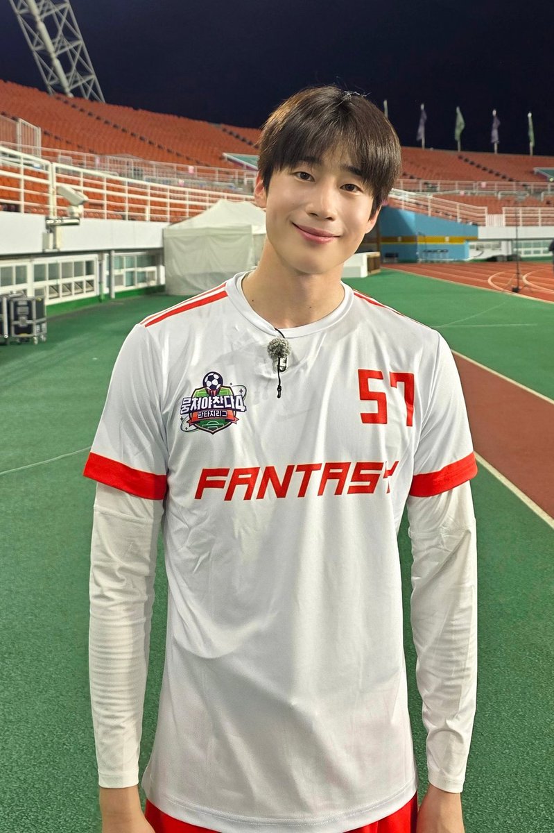 [📺] [선공개] 프로도 어렵다는 패스 연결까지 ㄷㄷ 싹쓰리의 코앞으로 다가온 승리의 골✨〈뭉쳐야 찬다4〉 11/2(일) 저녁 7시 10분 방송

➫youtu.be/km1gVRME2TY?si…

좋아요💜+예쁜 댓글☘️

#한승우 #승우 #HANSEUNGWOO 
#韩胜宇 #ฮันซึงอู 
#뭉찬 #뭉쳐야찬다4