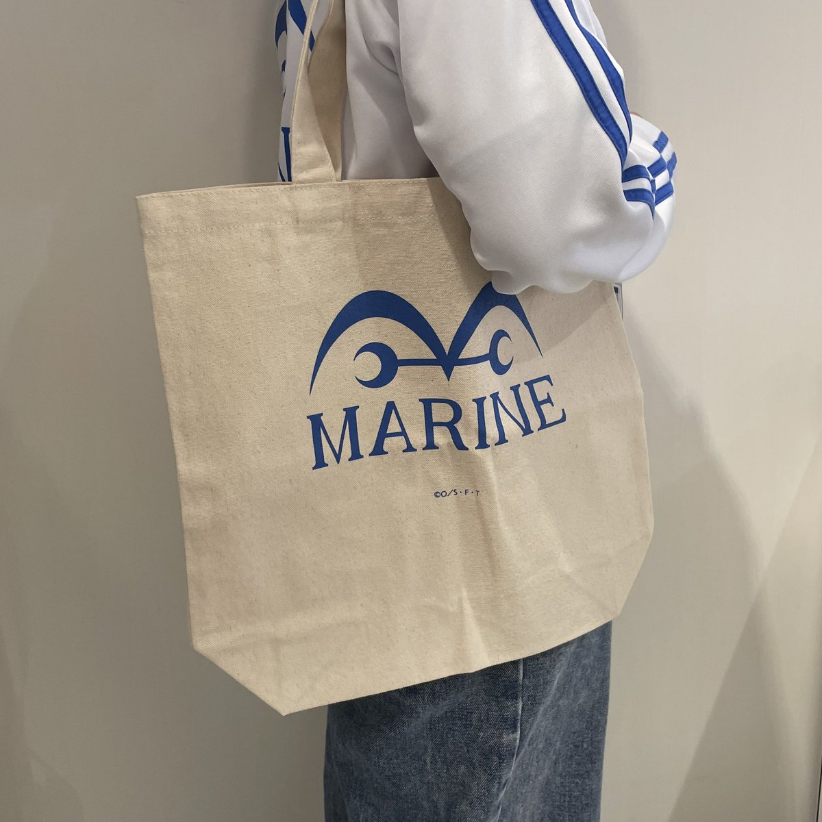 ONE PIECE ワンピース トットバック 海外限定特典 麦わら海賊団 中華風 ONE PIECE ワンピース トットバック 海外限定特典 麦わら海賊団 中華風