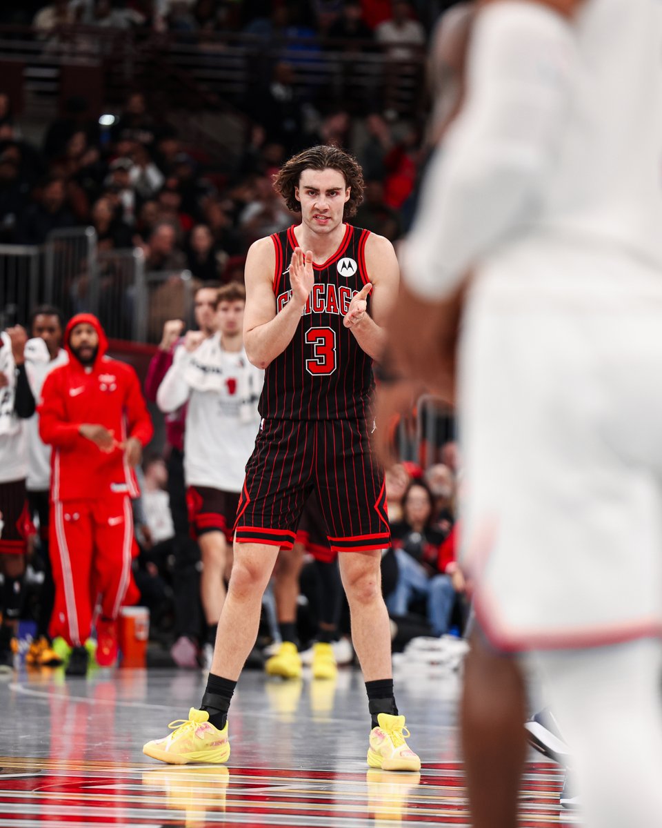 Josh Giddey now has a new career-high 32 points (and counting!)